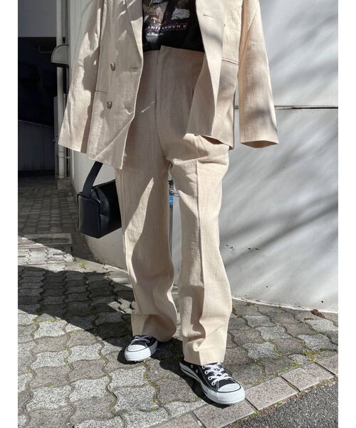 Ungrid（アングリッド）の「ハイウエストルーズタックパンツ（その他パンツ・レディース・アイボリー/ベージュ・SMALL/MEDIUM）」の10枚目の写真