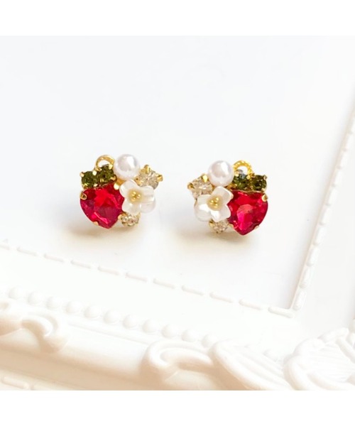 tone（トーン）の「【Arivenalice】いちごのハートビジュー ピアス(MA)（ピアス（両耳用）・レディース・レッド・FREE）」の9枚目の写真