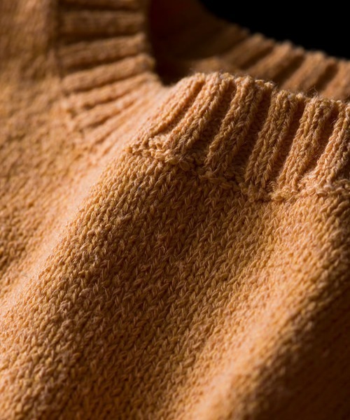 BEAMS PLUS（ビームスプラス）の「Crew LilyYarn 7G（ニット/セーター・メンズ・ホワイト/ブラック/ブラウン/サックスブルー/グリーン系その他2/オレンジ系その他3/ブルー・S/M/L/XL）」の9枚目の写真