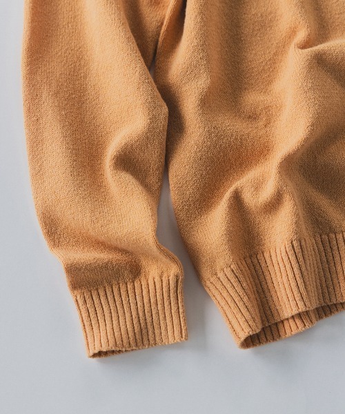 BEAMS PLUS（ビームスプラス）の「Crew LilyYarn 7G（ニット/セーター・メンズ・ホワイト/ブラック/ブラウン/サックスブルー/グリーン系その他2/オレンジ系その他3/ブルー・S/M/L/XL）」の13枚目の写真