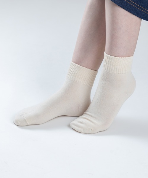 「kakko」（カッコ）の「レディース ベーシックリブショートソックス靴下（ソックス/靴下・レディース・ホワイト/ライトグレー/ブラック/ベージュ/ブラウン/カーキ/ピンク/ブルー/グリーン/ダークグレー/マスタード/ブラウン系その他・FREE）」の19枚目の写真