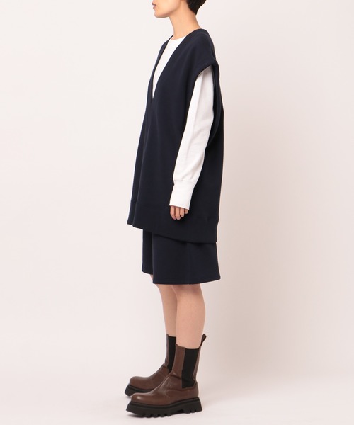 ETRE TOKYO（エトレトウキョウ）の「スウェットベスト（Tシャツ