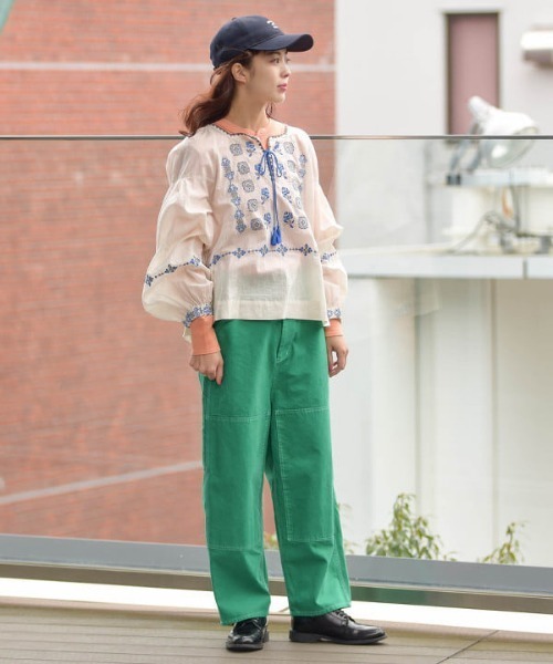 BEAMS BOY（ビームスボーイ）の「trepied × BEAMS BOY / 刺繍 スモック