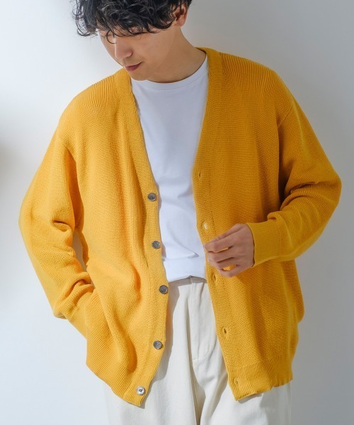 improves(インプローブス)の「12GG あぜ編みニット オーバーサイズ カーディガン(カーディガン/ボレロ・メンズ・ブルー/ブラック/ナチュラル/マスタード/グリーン・MEDIUM/LARGE)」の5枚目の写真