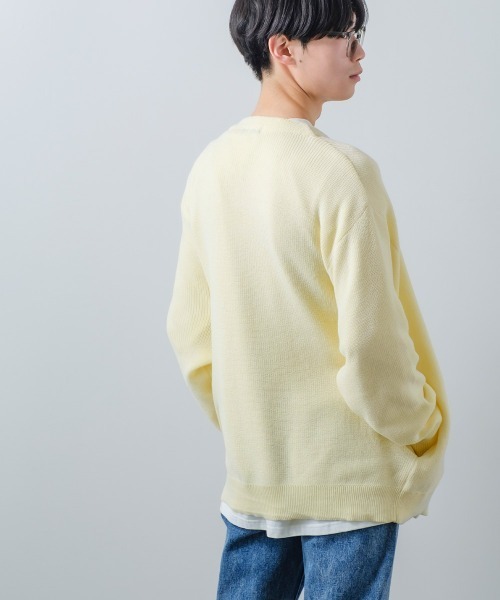 improves(インプローブス)の「12GG あぜ編みニット オーバーサイズ カーディガン(カーディガン/ボレロ・メンズ・ブルー/ブラック/ナチュラル/マスタード/グリーン・MEDIUM/LARGE)」の9枚目の写真