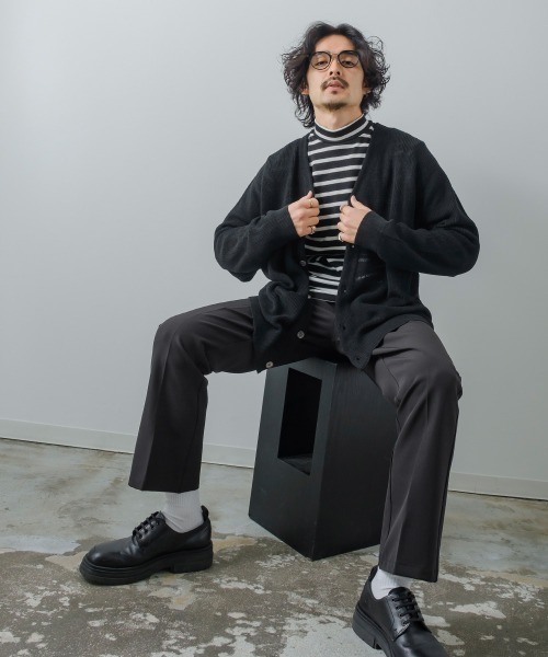 improves(インプローブス)の「12GG あぜ編みニット オーバーサイズ カーディガン(カーディガン/ボレロ・メンズ・ブルー/ブラック/ナチュラル/マスタード/グリーン・MEDIUM/LARGE)」の20枚目の写真