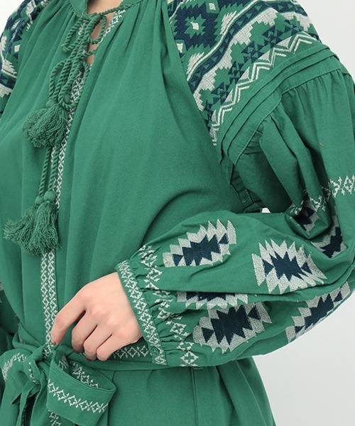 Amina(アミナ)の「【WEB限定】Amina ボヘリゾ刺繍ワンピース(ワンピース・レディース・ホワイト/グリーン/ベージュ・FREE)」の17枚目の写真