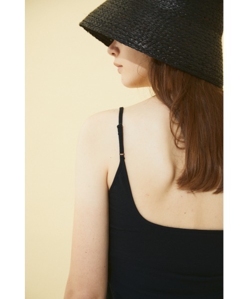 BLACK BY MOUSSY（ブラックバイマウジー）の「back open cap camisole（バックオープンカップキャミソール）（キャミソール・レディース・カーキ/ベージュ/ブラック/ライトイエロー/ライトカーキ・2/1）」の9枚目の写真