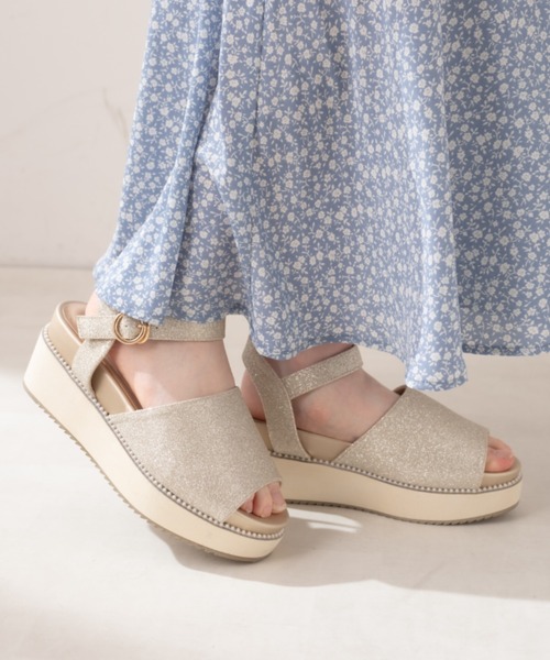 OLIVE des OLIVE(オリーブデオリーブ)の「パールピースサンダル(サンダル・レディース・ライトグレー/オフホワイト/ゴールド・SMALL/MEDIUM/LARGE)」の10枚目の写真