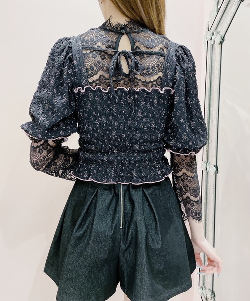 lilLilly(リルリリー)の「レースハイネックトップス【2way前後着用】(シャツ/ブラウス・レディース・ホワイト/ブラック/ミント/ブルー・FREE)」の16枚目の写真