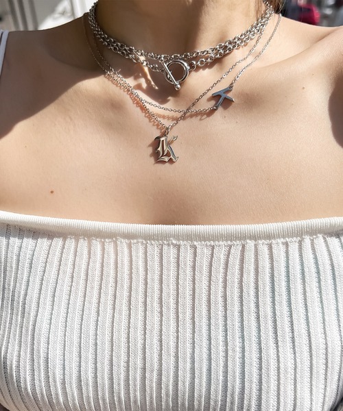 blackdia ocean(ブラックダイヤオーシャン)の「blackdia ocean ステンレスオールドイングリッシュイニシャルネックレス(ネックレス・レディース・シルバー/ゴールド・K/Y/A/C/E/H/J/R/I/T/S/M)」の5枚目の写真