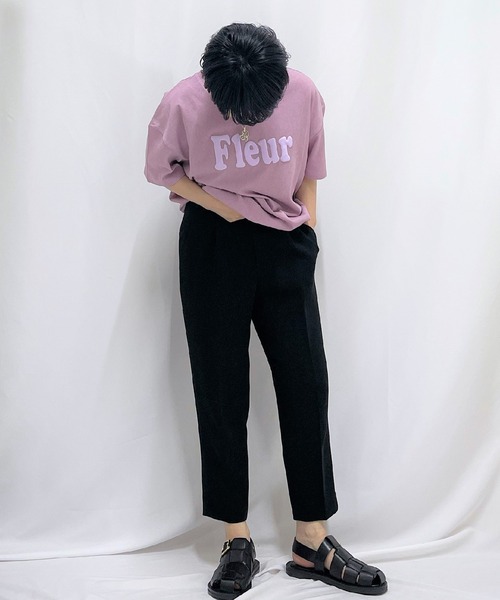 Q(キュー)の「ピグメントロゴT(Tシャツ/カットソー・レディース・チャコールグレー/ピンク・MEDIUM)」の11枚目の写真