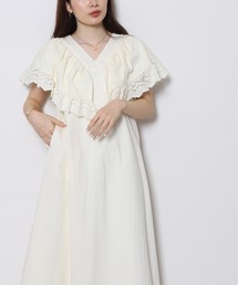 Re.Verofonna（ヴェロフォンナ）の「カットワークギャザーカラー