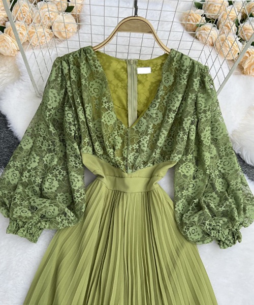 Jasmine Grandiflorum(ジャスミングランディフローラム)の「【Jasmine】Vネックレースプリーツフレアワンピース(ワンピース・レディース・イエロー/ピンク/レッド/グリーン/パープル/ブラック・FREE)」の21枚目の写真