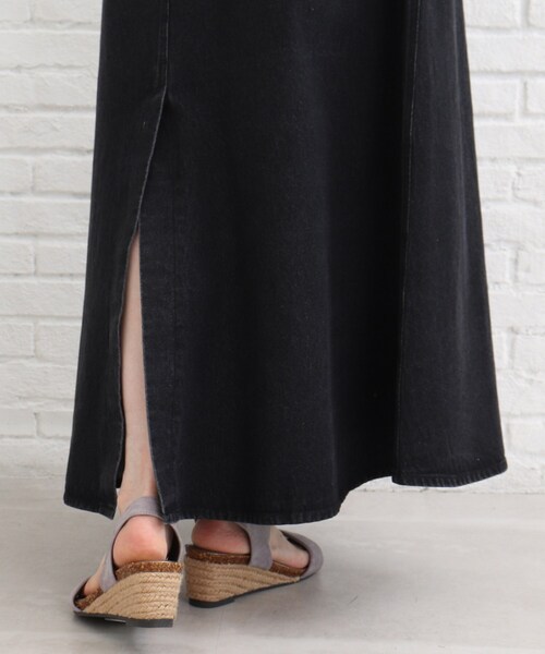 SHOO・LA・RUE（シューラルー）の「◆デニムフレアスカート（スカート・レディース・ブラック/ブルー/ダークネイビー・02/03/04）」の11枚目の写真