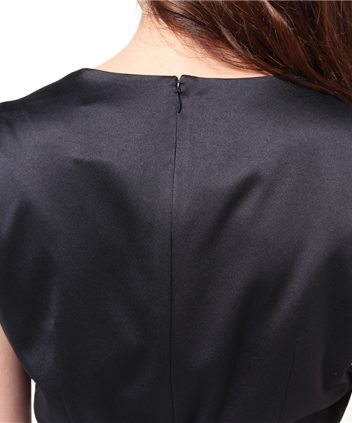 La TOTALITE（ラトータリテ）の「トロイメレイコラボ リボンベルトツキワンピース（ワンピース・レディース・ネイビー/ピンク系その他・FREE）」の13枚目の写真