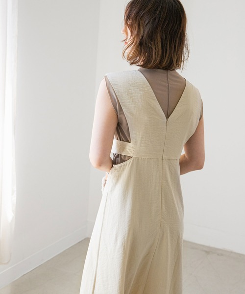 rectangle（レクタングル）の「Vネックカッティングジャンパースカート（ジャンパースカート・レディース・ブラック/ベージュ/モカ・FREE）」の20枚目の写真