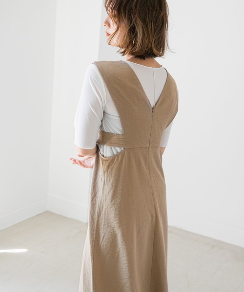 rectangle（レクタングル）の「Vネックカッティングジャンパースカート（ジャンパースカート・レディース・ブラック/ベージュ/モカ・FREE）」の14枚目の写真