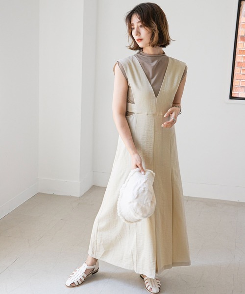 rectangle（レクタングル）の「Vネックカッティングジャンパースカート（ジャンパースカート・レディース・ブラック/ベージュ/モカ・FREE）」の18枚目の写真