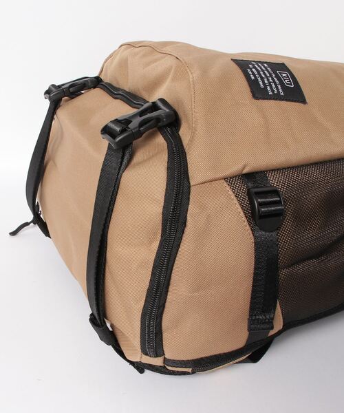 KiU（キウ）の「【KiU】600D BACKPACK K111（バックパック/リュック・メンズ・ベージュ/ネイビー/レッド/その他5/マルチ/その他2/その他4/ブラック・FREE）」の10枚目の写真