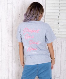 Loco Ocean（ロコオーシャン）の「バック メッセージプリント ユニセックス 半袖Tシャツ（Tシャツ/カットソー）」