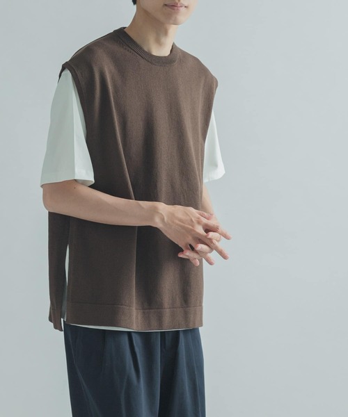 FORK&SPOON（フォークアンドスプーン）の「FORK&SPOON　コットンニットベスト（ベスト・メンズ・アイボリー/ダークブラウン・4/5）」の2枚目の写真
