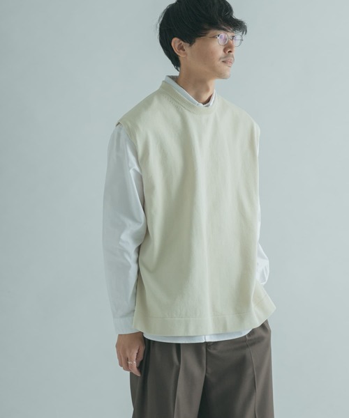 FORK&SPOON（フォークアンドスプーン）の「FORK&SPOON　コットンニットベスト（ベスト・メンズ・アイボリー/ダークブラウン・4/5）」の5枚目の写真