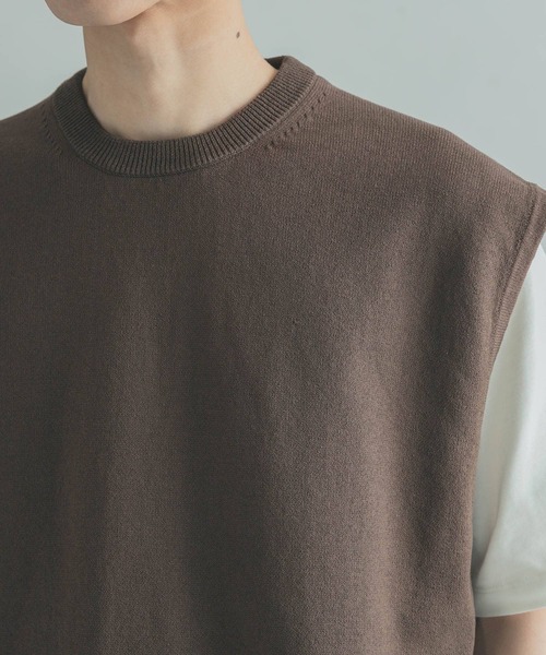 FORK&SPOON（フォークアンドスプーン）の「FORK&SPOON　コットンニットベスト（ベスト・メンズ・アイボリー/ダークブラウン・4/5）」の21枚目の写真