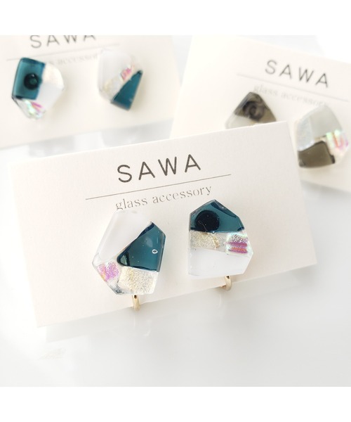 tone(トーン)の「【sawa】多角形イヤリング(Sサイズ)(MA)(イヤリング・レディース・パープル/グレー/グリーン系その他・FREE)」の2枚目の写真