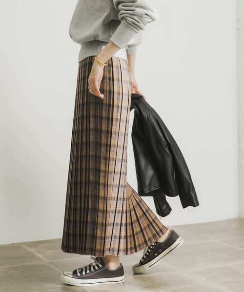 URBAN RESEARCH（アーバンリサーチ）の「ランダムプリーツチェックスカート（スカート・レディース・グリーン系その他/ピンク系その他/ブルー系その他・FREE）」の9枚目の写真