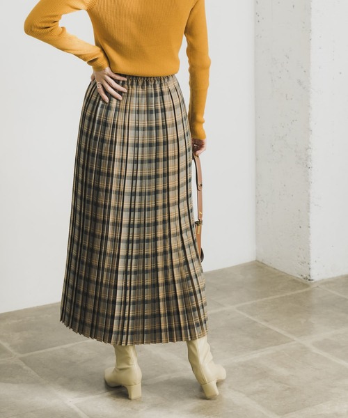 URBAN RESEARCH（アーバンリサーチ）の「ランダムプリーツチェック