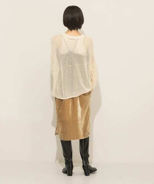 KBF(ケイビーエフ)の「ベロアキャミワンピース(ワンピース・レディース・ベージュ/ミント・ONE)」の13枚目の写真