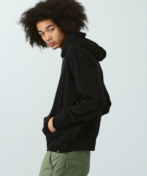 Alpha Industries(アルファインダストリーズ)の「Aマークプリント スウェットパーカー(カモ柄)(スウェット・メンズ・ホワイト/ブラック/オートミール/ブルー系その他・MEDIUM/LARGE/X-LARGE)」の12枚目の写真