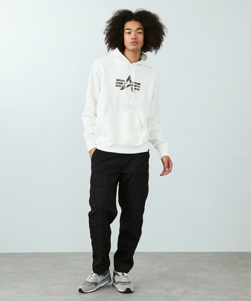 Alpha Industries(アルファインダストリーズ)の「Aマークプリント スウェットパーカー(カモ柄)(スウェット・メンズ・ホワイト/ブラック/オートミール/ブルー系その他・MEDIUM/LARGE/X-LARGE)」の8枚目の写真