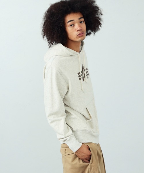 Alpha Industries(アルファインダストリーズ)の「Aマークプリント スウェットパーカー(カモ柄)(スウェット・メンズ・ホワイト/ブラック/オートミール/ブルー系その他・MEDIUM/LARGE/X-LARGE)」の20枚目の写真