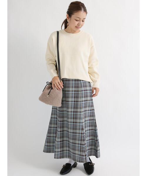 Te chichi TERRASSE（テチチテラス）の「パールバックルローファー（ドレスシューズ・レディース・オフホワイト/ブラック/ブルー・LARGE/MEDIUM）」の6枚目の写真