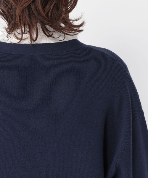 studio CLIP（スタディオクリップ）の「12ゲージ総針ニットVネックカーディガン（カーディガン/ボレロ・レディース・ブラウン/ネイビー/グリーン・FREE）」の7枚目の写真