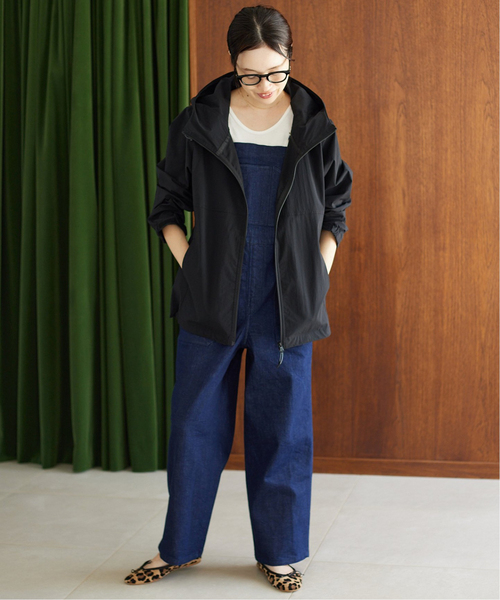 SLOBE IENA（スローブイエナ）の「《追加2》WASHER NYLONストレッチマウンテンパーカー（マウンテンパーカー・レディース・ベージュ/ブラウン・SMALL/MEDIUM）」の3枚目の写真