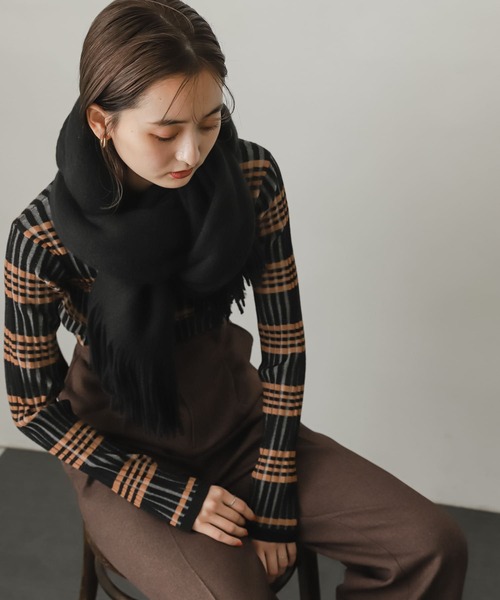 SENSE OF PLACE by URBAN RESEARCH（センスオブプレイスバイアーバンリサーチ）の「ニットフリンジストール（ストール/ショール・レディース・ブルー/ブラック/アイボリー/イエロー・ONE）」の12枚目の写真