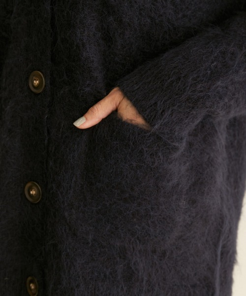 SALON adam et rope'（サロン アダム エ ロペ）の「【WEB限定】Vネックシャギーニットカーディガン（カーディガン/ボレロ・レディース・ライトグレー/ネイビー/ブラウン/イエロー・FREE）」の13枚目の写真