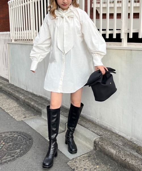 one after another NICE CLAUP(ワンアフターアナザーナイスクラップ)の「【取り外し可能】ビッグリボンチュニックブラウス(シャツ/ブラウス・レディース・ピンク/ブラック/オフホワイト・FREE)」の4枚目の写真