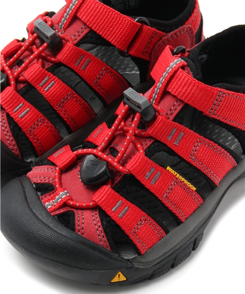 KEEN（キーン）の「NEWPORT H2 / ニューポート エイチツー / キッズ サンダル（サンダル・キッズ・レッド・17cm/18cm/18.5cm/19.5cm/15cm/16cm/20cm/22.5cm/23.5cm/22cm/21cm）」の5枚目の写真