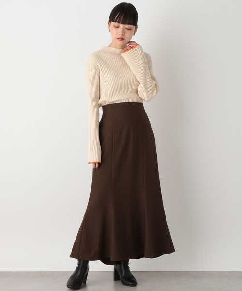 LOWRYS FARM（ローリーズファーム）の「スタイルＵＰマーメイドスカート２　177798（スカート・レディース・アイボリー/ブラウン/ブラック・LARGE/MEDIUM/SMALL）」の14枚目の写真