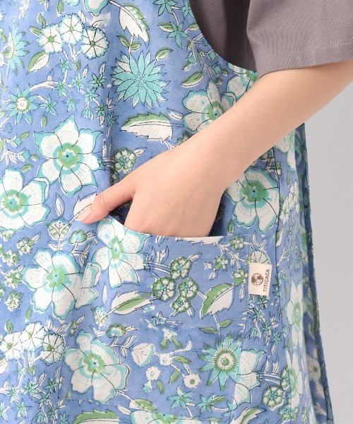 チチカカ(チチカカ)の「ブロックプリントエプロン(エプロン・レディース・ピンク/パープル・FREE)」の11枚目の写真