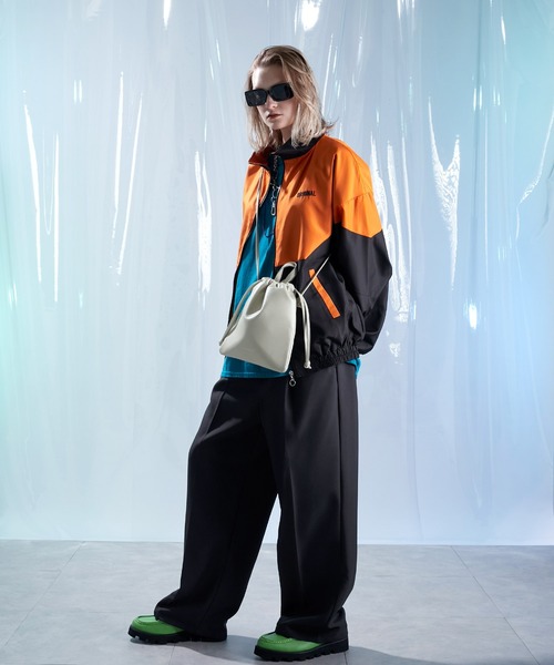 ENDER PRODUCTS（エンダープロダクツ）の「2WAY巾着ショルダーバッグ【ENDER PRODUCTS/エンダープロダクツ】（ショルダーバッグ・メンズ・アイボリー/パープル系/ダークブラウン/ブラック/マスタード・FREE）」の9枚目の写真