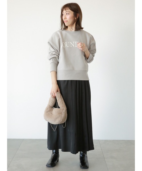 Lugnoncure（ルノンキュール）の「裏起毛ショート丈スウェット（ニット/セーター・レディース・イエロー/オフホワイト/グレー・ﾌﾘ-）」の8枚目の写真