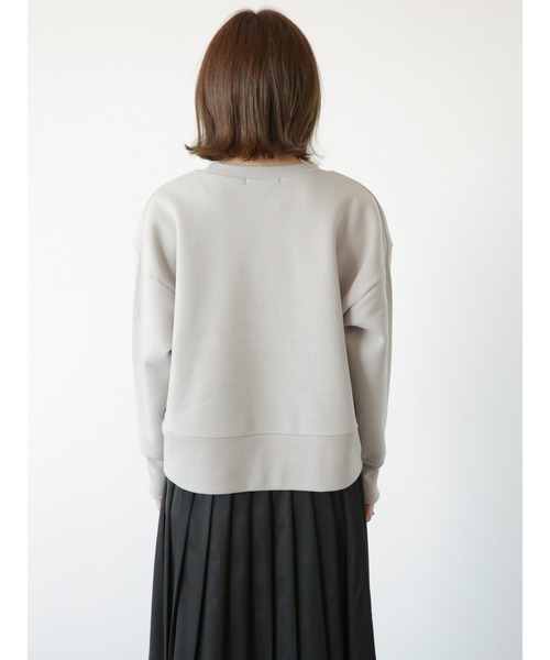 Lugnoncure（ルノンキュール）の「裏起毛ショート丈スウェット（ニット/セーター・レディース・イエロー/オフホワイト/グレー・ﾌﾘ-）」の5枚目の写真