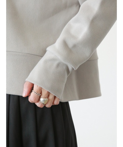 Lugnoncure（ルノンキュール）の「裏起毛ショート丈スウェット（ニット/セーター・レディース・イエロー/オフホワイト/グレー・ﾌﾘ-）」の10枚目の写真