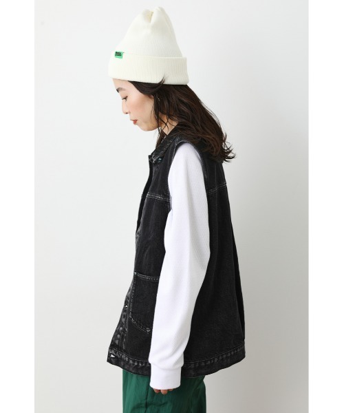 RODEO CROWNS WIDE BOWL(ロデオクラウンズワイドボウル)の「VINTAGE LIKE DENIM ベスト(ベスト・レディース・ブラック/ブルー・FREE)」の7枚目の写真