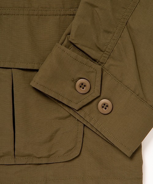 430(フォーサーティ)の「【430】NYLON BDU JACKET WO/EMB(カバーオール・メンズ・カーキ/ブラック/オレンジ・3/2/1)」の9枚目の写真
